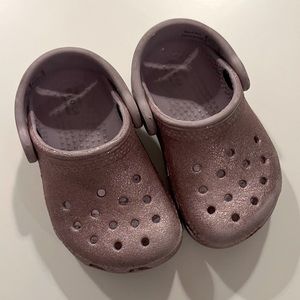 Light purple glitter crocs